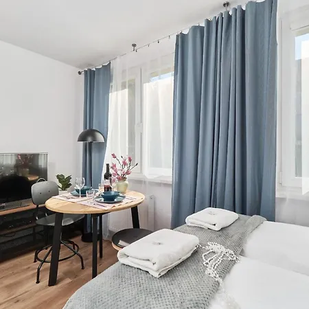 Apartmán Center By Renters Vratislav