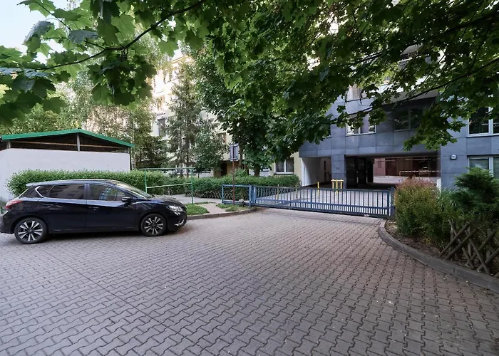 Center By Renters * Vratislav